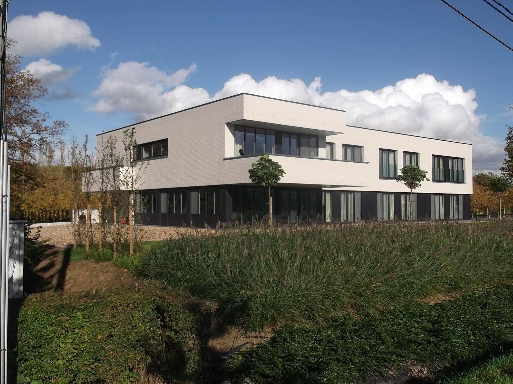 Hotel Kasteelhof 'T Hooghe Ieper Exteriér fotografie
